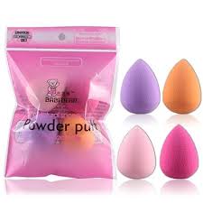 This GUMEI makeup sponge set includes four colorful beauty blenders in tear-drop and angled shapes.The latex-free sponges are designed for wet or dry application of liquid foundation and powder.The set is packaged in a resealable plastic bag