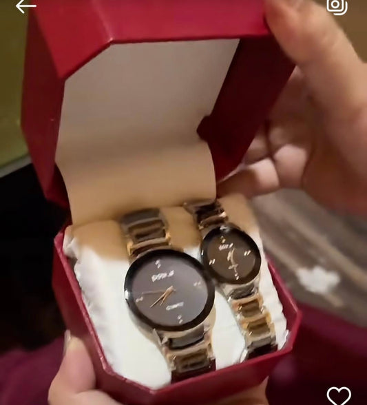 {Pack of 2} Classy Fashionable Gift Watches for Couple - Stainless Steel Chain